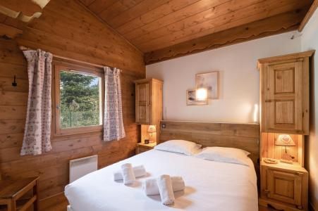 Holiday in mountain resort 4 room apartment 8 people - Chalet Clos des Etoiles - Chamonix - Bedroom