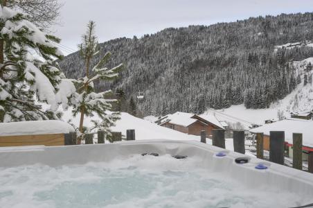 Vacaciones en montaña Chalet 5 piezas para 8 personas - Chalet Cocoon - Les Gets - Jacuzzi