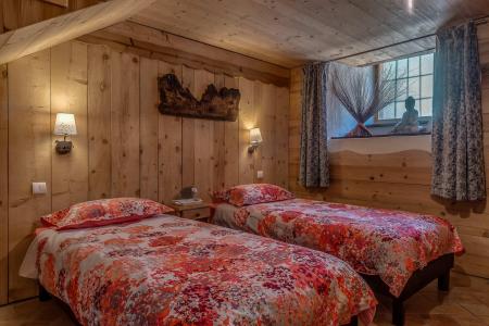 Holiday in mountain resort Semi-detached 7 room chalet 12 people (CH) - Chalet Colettine - Tignes