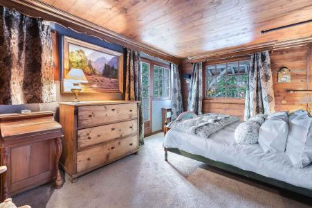 Holiday in mountain resort 8 room duplex chalet 14 people - Chalet Colorado - Méribel - Bedroom