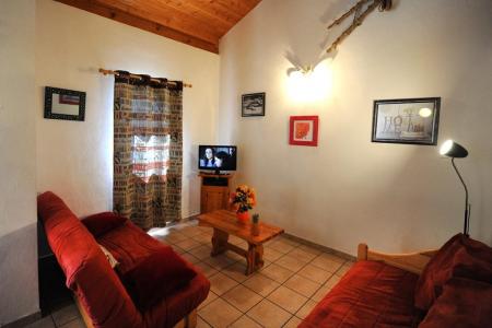 Holiday in mountain resort 4 room duplex apartment 10 people - Chalet Cristal - Les Menuires - Living room