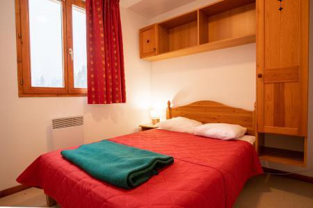 Wakacje w górach Apartament 3 pokojowy 8 osób (H21) - Chalet d'Arrondaz H - Valfréjus - Pokój gościnny