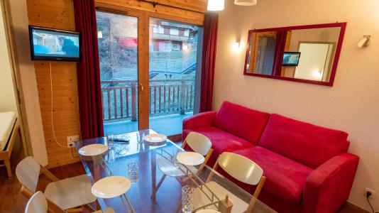 Holiday in mountain resort 2 room apartment sleeping corner 6 people (104) - Chalet de Florence - Valfréjus - Living room