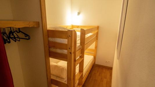 Holiday in mountain resort 2 room apartment sleeping corner 8 people (28) - Chalet de Florence - Valfréjus - Bedroom
