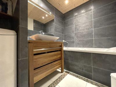 Holiday in mountain resort 3 room chalet 4 people (2) - Chalet de la Croix de Fer - Saint Martin de Belleville - Bathroom