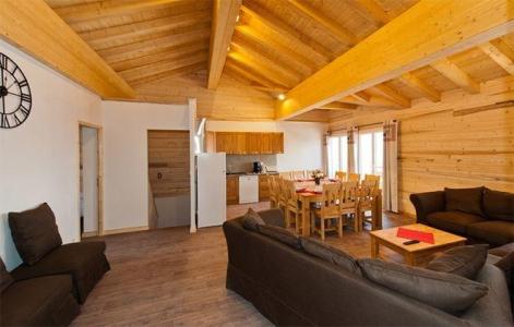 Holiday in mountain resort Chalet de Marie - Les Menuires - Living room