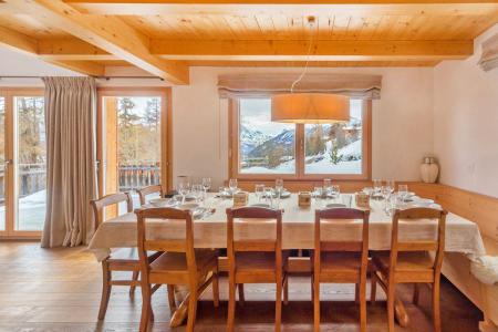 Holiday in mountain resort Chalet Dent Blanche - Thyon - Dining area