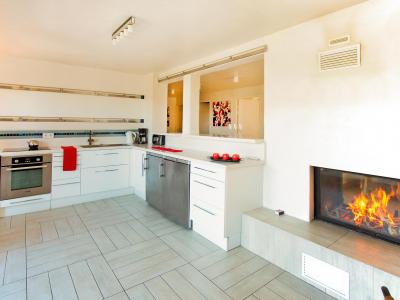 Holiday in mountain resort Chalet des Arcs - Les Arcs - Open-plan kitchen