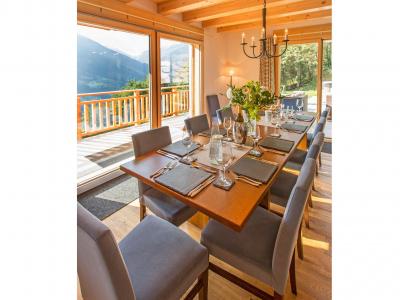 Holiday in mountain resort Chalet des Etoiles - Thyon - Dining area