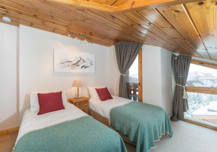 Holiday in mountain resort Chalet Dharkoum Makan - Courchevel - Bedroom