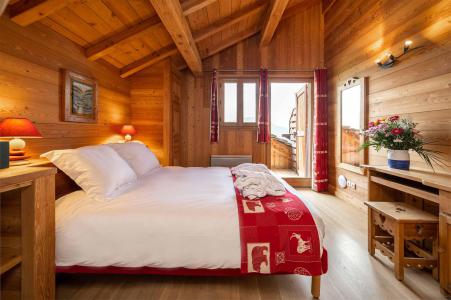 Holiday in mountain resort Chalet Ecureuil - Alpe d'Huez - Bedroom