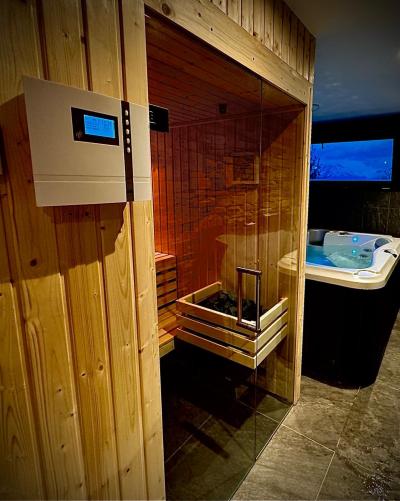 Vacanze in montagna Chalet 6 stanze per 10 persone - Chalet Equinoxe - Montalbert - Jacuzzi