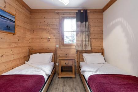 Holiday in mountain resort 6 room chalet 8 people - Chalet Estive - Courchevel - Bedroom