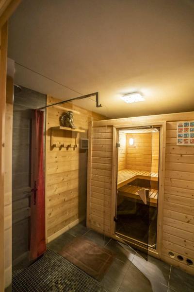 Urlaub in den Bergen Triplex-Chalet 7 zimmer 15 Personnen (Logement 15 personnes) - Chalet Etagne - Châtel - Sauna