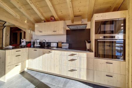 Holiday in mountain resort 3 room chalet 6 people (YDILIA6) - Chalet Eterlou - Les Menuires - Kitchen