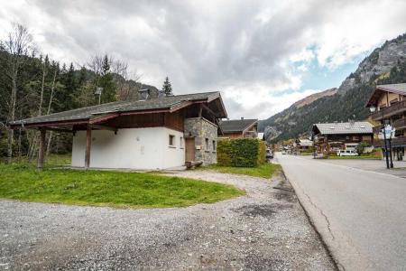 Vacanze in montagna Chalet 5 stanze per 9 persone - Chalet Fifine - Châtel - Esteriore estate