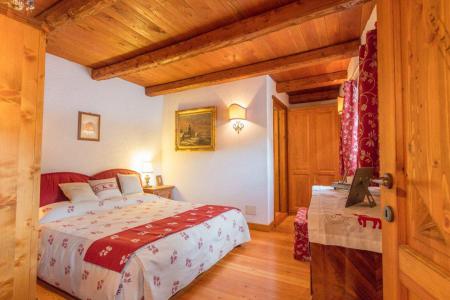 Holiday in mountain resort 4 room triplex chalet 8 people - Chalet Gentiane - Montgenèvre