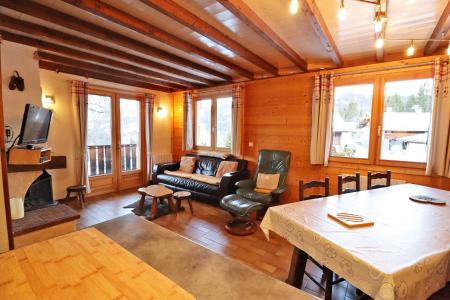 Holiday in mountain resort 4 room chalet 8 people - Chalet Gibannaz - Les Gets - Living room
