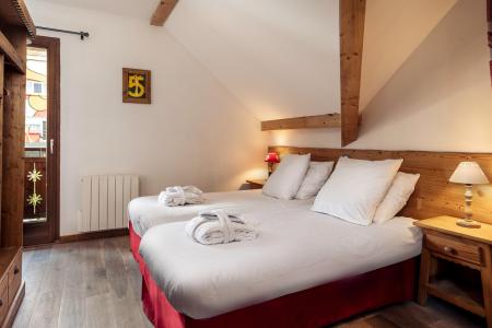 Holiday in mountain resort Chalet Grande Étoile - Alpe d'Huez - Bedroom