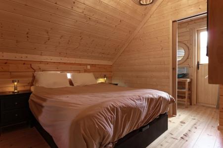 Holiday in mountain resort 7 room chalet 12 people (ROC DES NEIGES) - Chalet H - Pra Loup - Bedroom