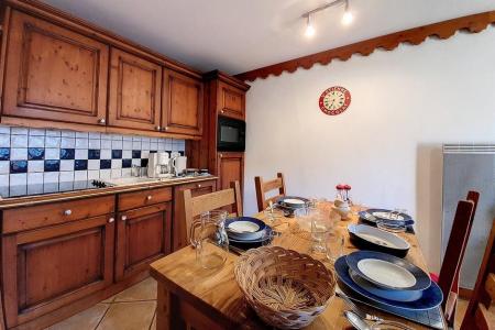 Holiday in mountain resort 3 room apartment 6 people (B2) - Chalet Hameau des Marmottes - Les Menuires - Kitchen