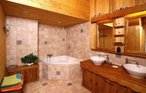 Holiday in mountain resort Chalet Harmonie - Les 2 Alpes - Bathroom