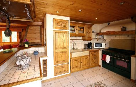 Holiday in mountain resort Chalet Harmonie - Les 2 Alpes - Open-plan kitchen