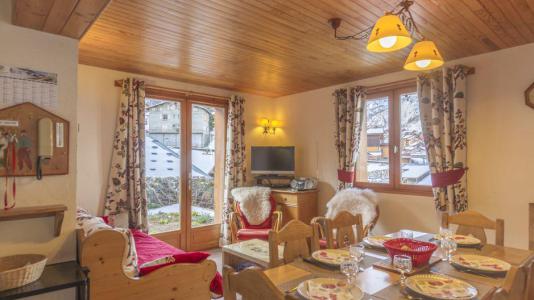 Holiday in mountain resort 4 room apartment 6 people - Chalet Iris - Saint Martin de Belleville - Dining area