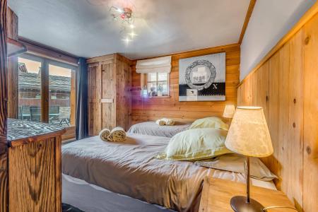 Holiday in mountain resort 9 room triplex chalet 16 people (CH) - Chalet Iseran - Tignes - Bedroom