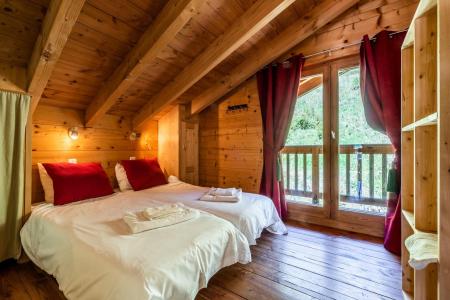 Vakantie in de bergen Chalet mitoyen 5 kamers cabine 10 personen - Chalet Johmarons - Les Gets - Verblijf