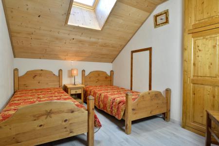 Vacances en montagne Appartement 3 pièces 6 personnes (1) - Chalet l'Epicéa - Châtel - Cabine