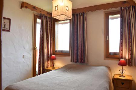 Holiday in mountain resort 4 room chalet 6 people (MRB000-050) - Chalet L'Etagne - Méribel - Bedroom