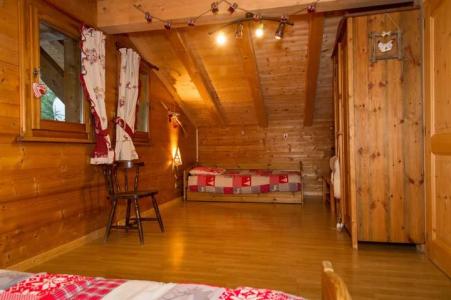 Каникулы в горах Апартаменты дуплекс 8 комнат 16 чел. - Chalet l'Hermine des Vorres - Châtel - Комната