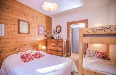 Vakantie in de bergen Appartement triplex 6 kamers 14 personen - Chalet la COUQUEILLE - Châtel - Kamer