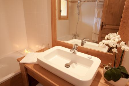 Holiday in mountain resort Chalet la Dame Blanche - Les Menuires - Bathroom