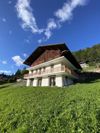 Аренда на лыжном курорте Chalet La Ferme de Delphine et François - Châtel - летом под открытым небом