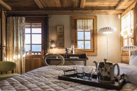 Holiday in mountain resort 7 room triplex chalet 16 people - Chalet la Ferme de Juliette - Le Grand Bornand - Bedroom