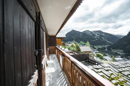 Vacaciones en montaña Apartamento 5 piezas para 7 personas - Chalet la Puce - Châtel - Balcón