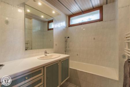 Vacances en montagne Appartement 6 pièces 11 personnes (305) - Chalet le Camy - Le Grand Bornand - Salle de bains