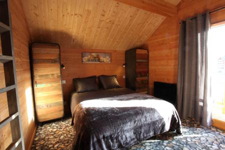 Holiday in mountain resort 6 room duplex chalet 14 people - Chalet le Cocoon - La Toussuire - Bedroom