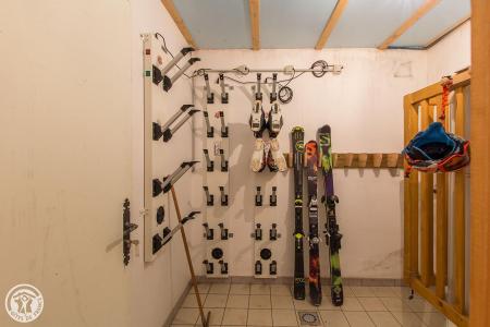 Vacances en montagne Appartement 3 pièces 4 personnes (307) - Chalet le Corty - Le Grand Bornand - Casier à skis