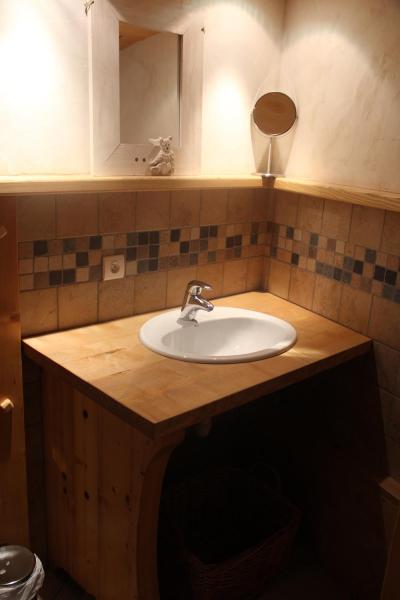 Vacances en montagne Appartement 3 pièces 4 personnes (307) - Chalet le Corty - Le Grand Bornand - Lavabo