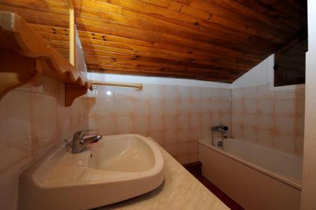 Vacaciones en montaña Apartamento 3 piezas para 8 personas (2) - Chalet le Génépi - Les Menuires - Bañera