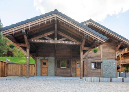 Holiday in mountain resort 5 room mezzanine chalet 10 people - Chalet le Nordic - Morzine - Summer outside