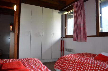 Urlaub in den Bergen 4 Zimmer Chalet für 6 Personen - Chalet Le Numéro 5 - Châtel - Schlafzimmer