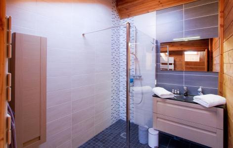 Holiday in mountain resort Chalet Le Panorama - Les 2 Alpes - Shower room