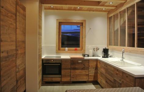 Holiday in mountain resort Chalet le Pure Altitude - Valloire - Kitchen