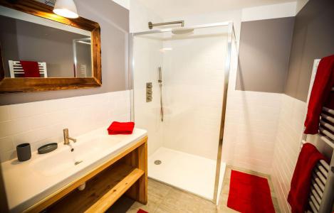 Holiday in mountain resort Chalet le Pure Altitude - Valloire - Shower