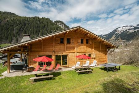 Vacanze in montagna Chalet 9 stanze per 15 persone - Chalet le Refuge - Châtel - Esteriore estate