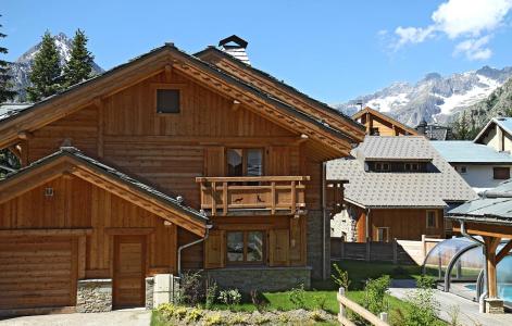 Аренда на лыжном курорте Chalet Le Renard Lodge - Les 2 Alpes - летом под открытым небом